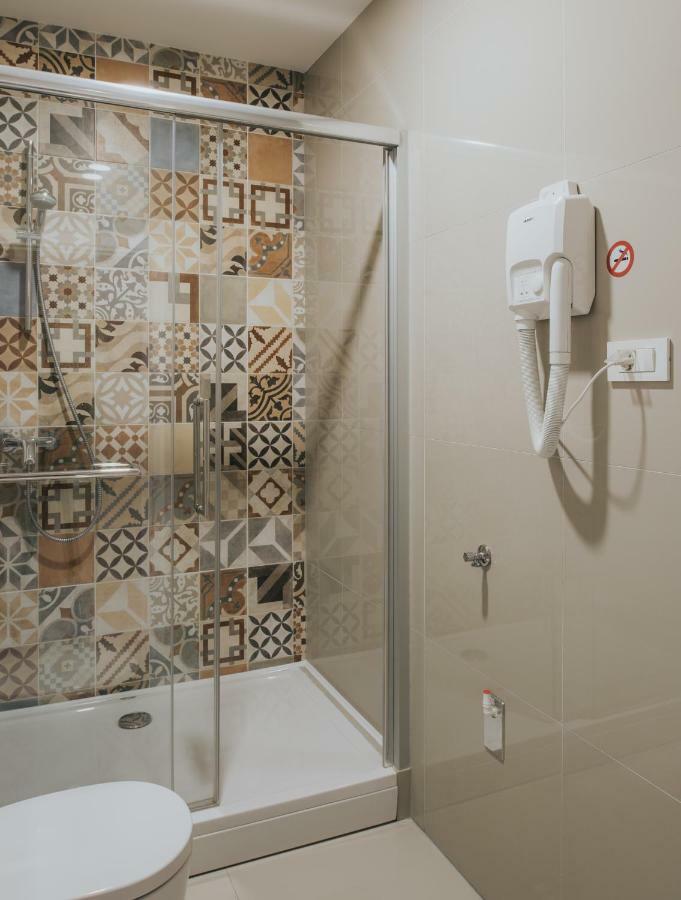 Dta Zagreb Hotell Exteriör bild